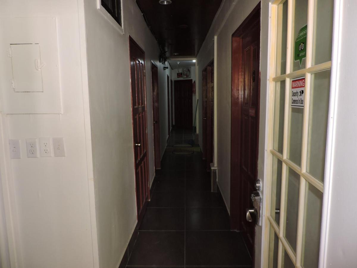 Wild Panther'S Guest House & Hostel 库尔克岛 外观 照片